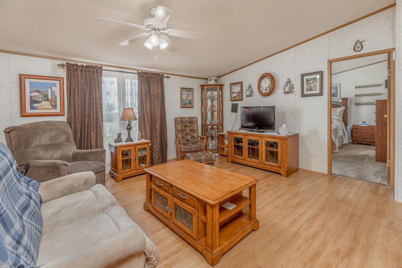 1414 W Haskell St, Wichita, KS 67213
