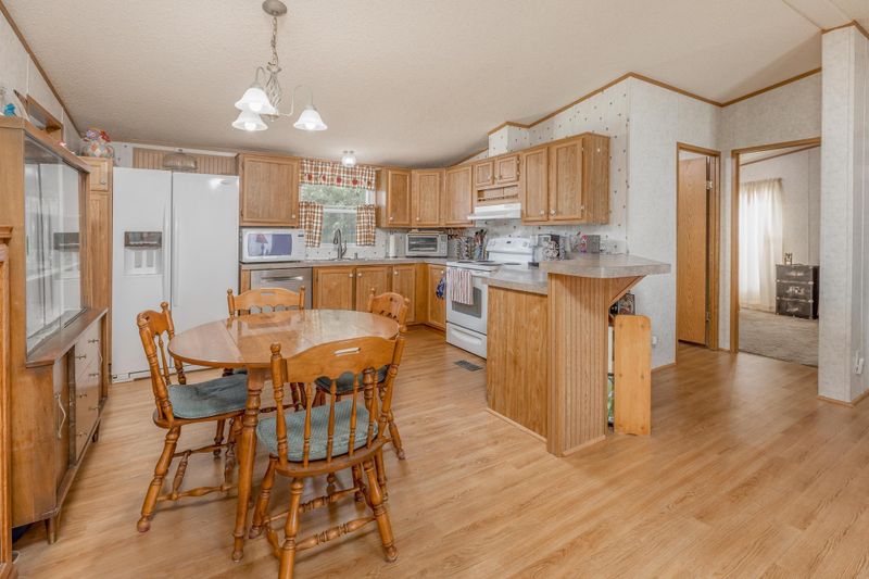1414 W Haskell St, Wichita, KS 67213