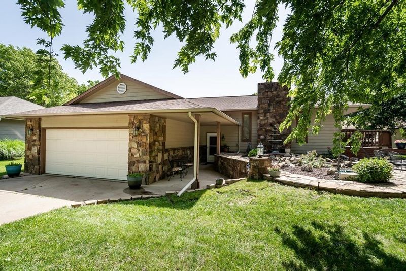 1602 N Lark Ln, Wichita, KS 67212