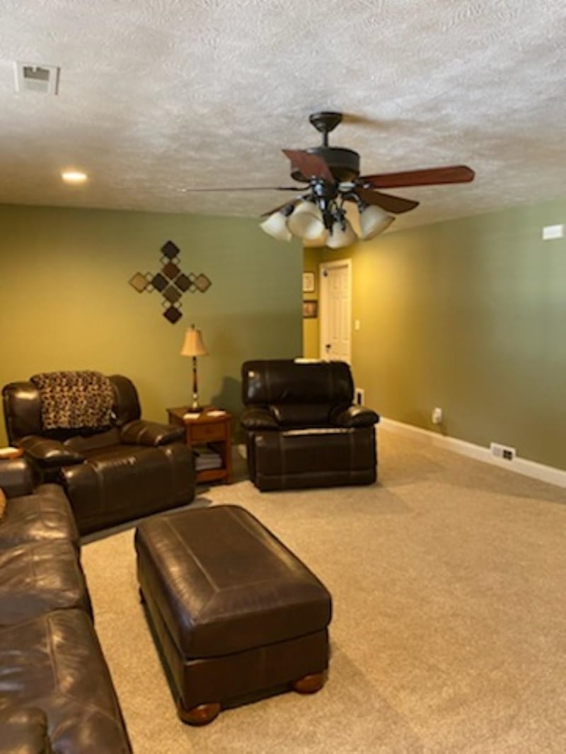 10200 20th, Pratt, KS 67124