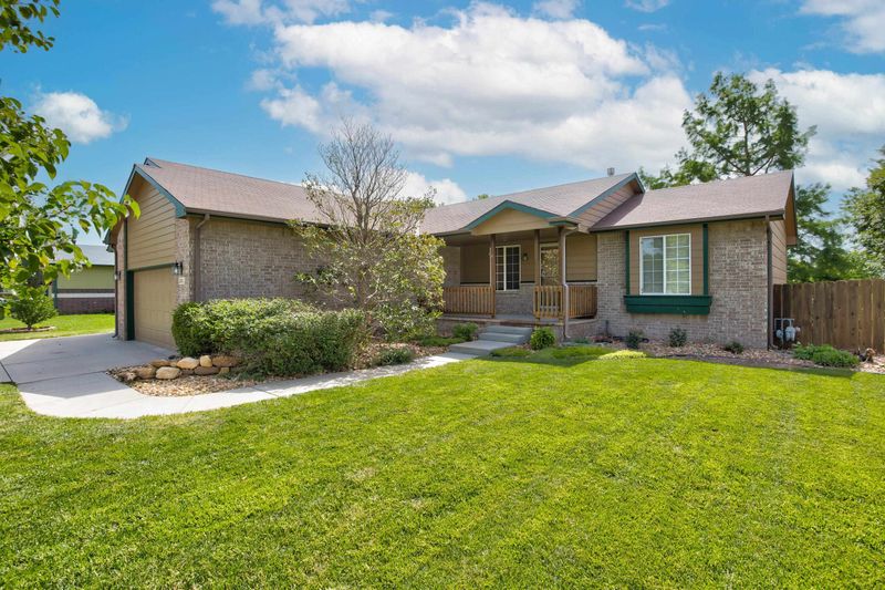 2311 E Eastridge St, Goddard, KS 67052