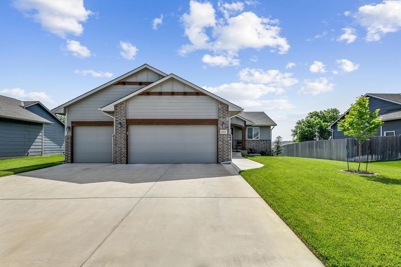 4410 N Jill St, Maize, KS 67101