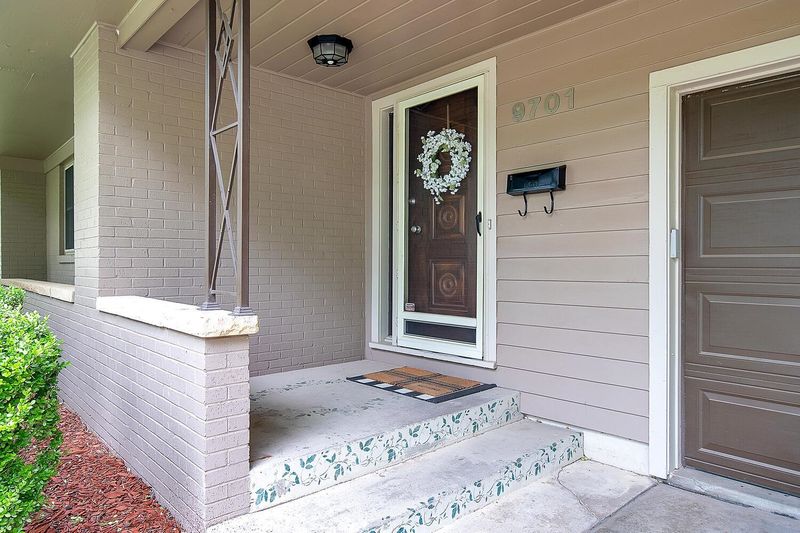 9701 W Hardtner, Wichita, KS 67212