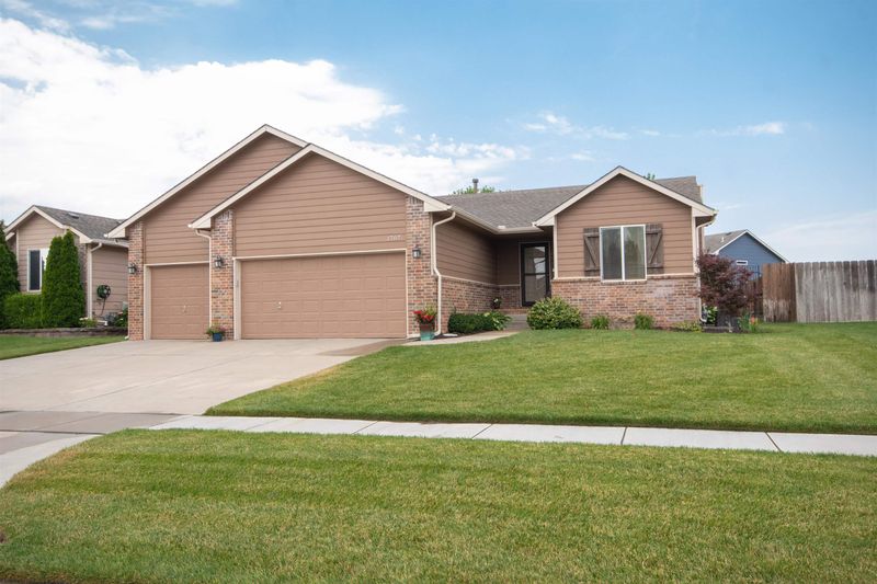 1707 N Decker St, Wichita, KS 67235