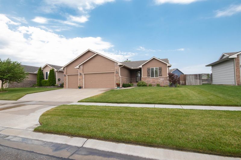 1707 N Decker St, Wichita, KS 67235