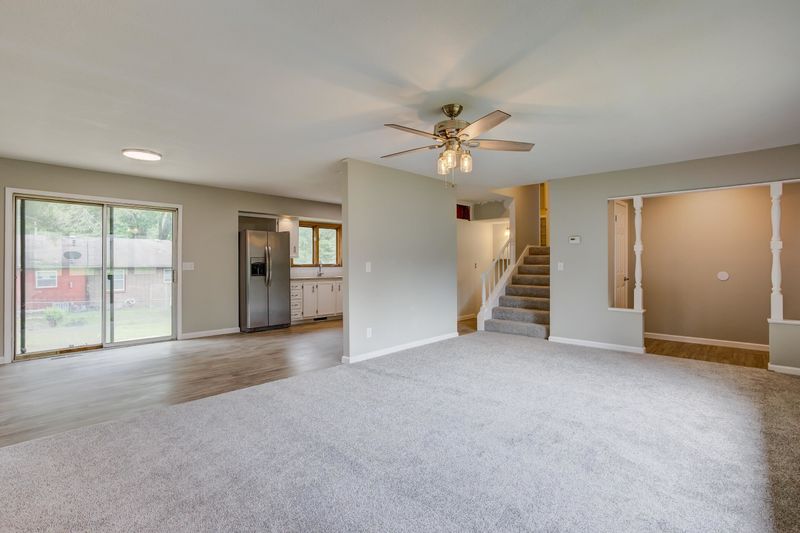 109 E Charles St, Leon, KS 67074