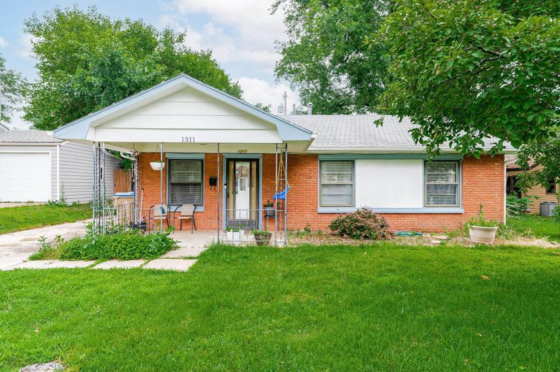 1311 E Arlington St, Park City, KS 67219