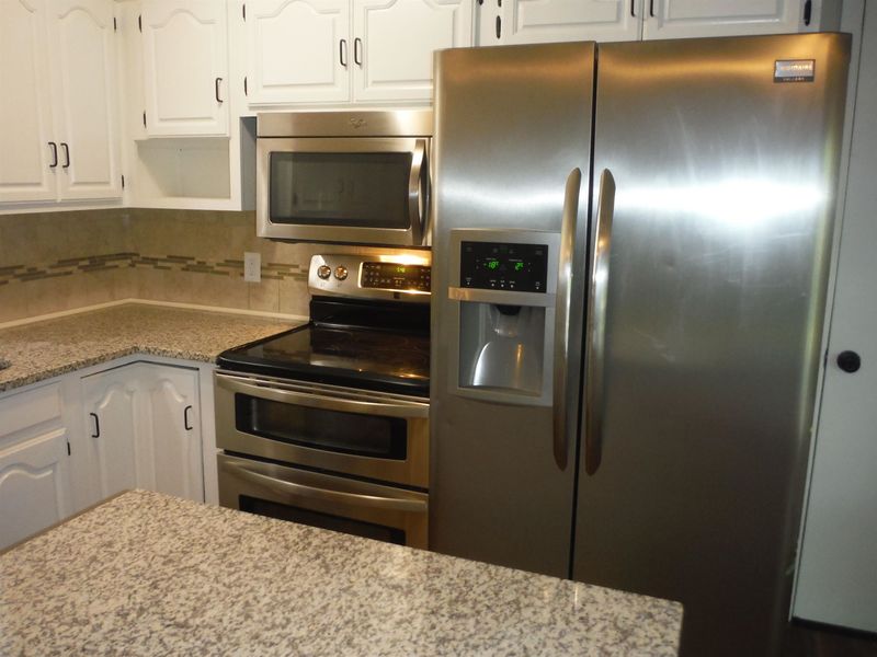 8303 E Chalet, Wichita, KS 67207