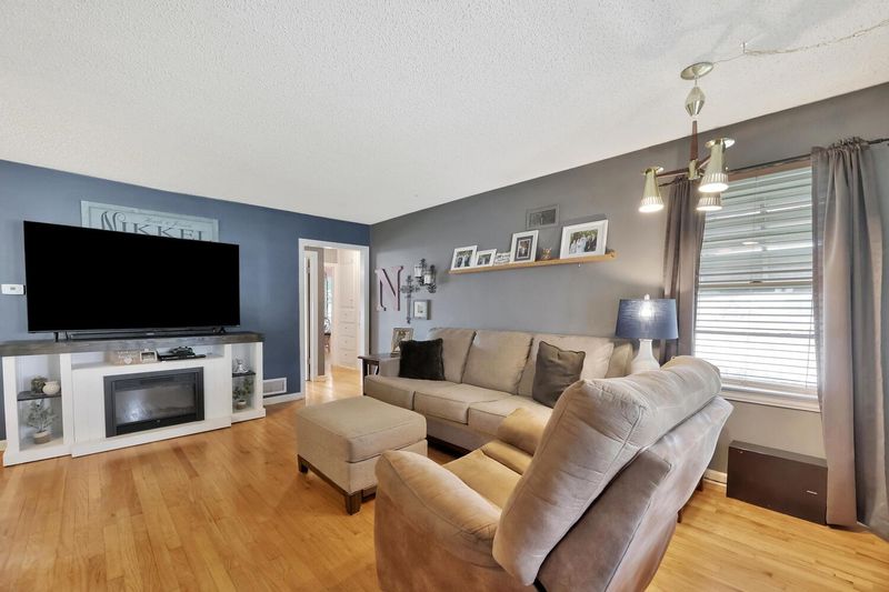 1502 N Andover, Andover, KS 67002