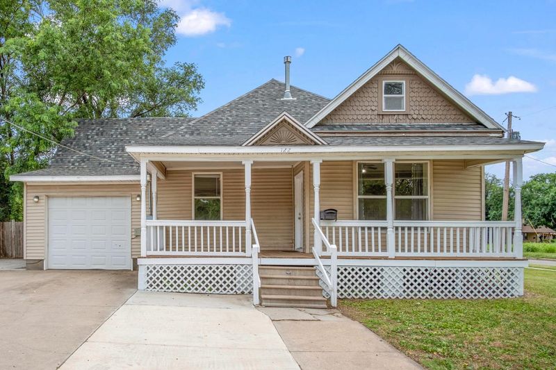 122 S Main, Newton, KS 67114