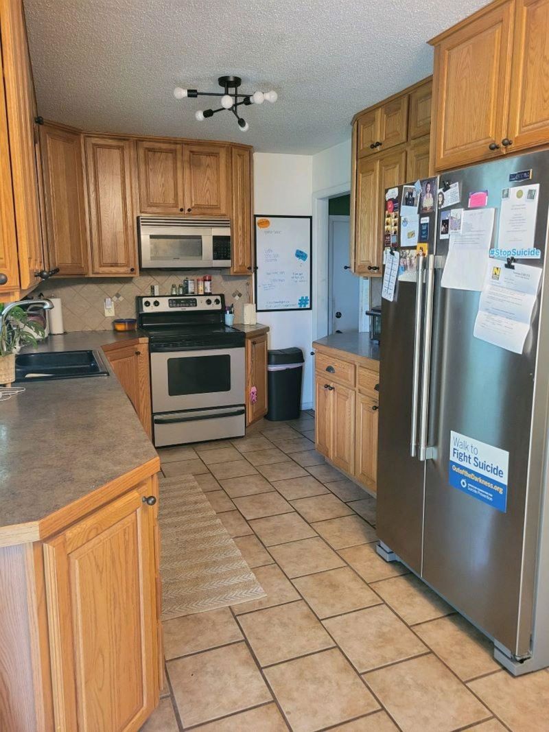 209 Columbus, Newton, KS 67114