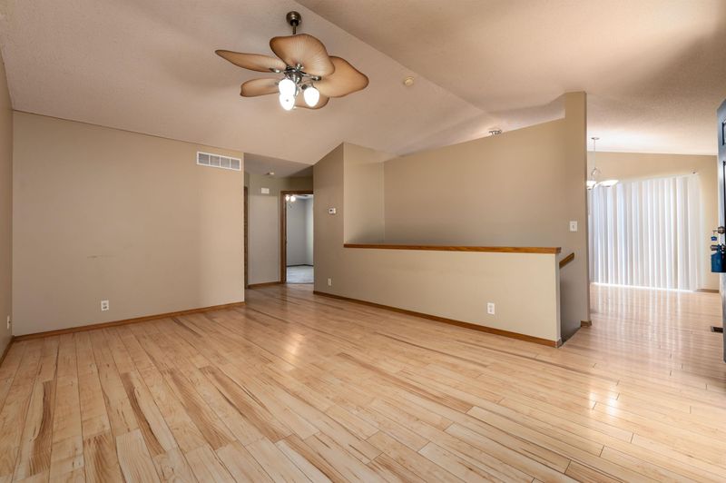 928 Cedar Point Cir, Rose Hill, KS 67133