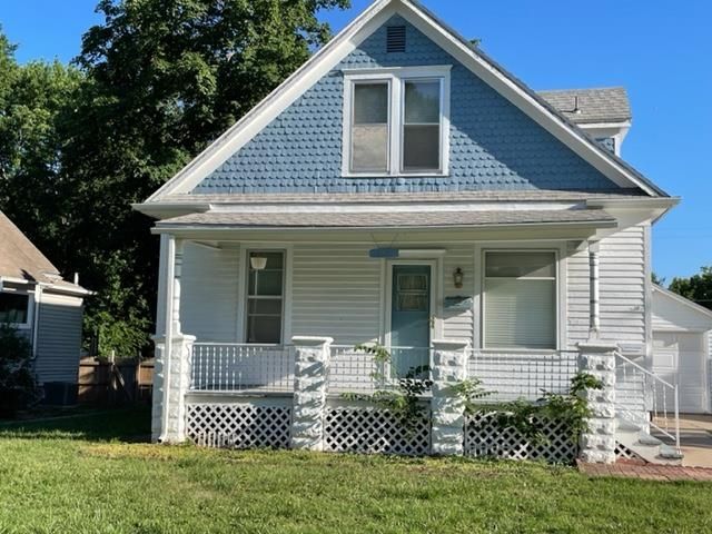 507 E 2nd, Newton, KS 67114