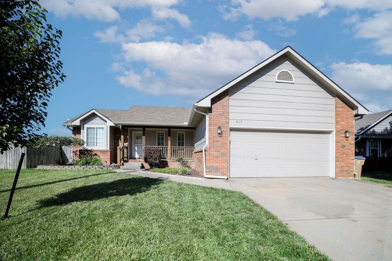 615 S Abilene Ave, Valley Center, KS 67147