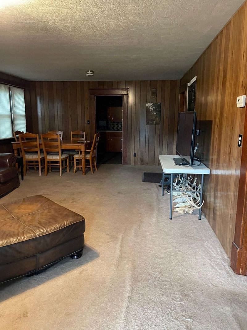 221 N Main St, Argonia, KS 67004