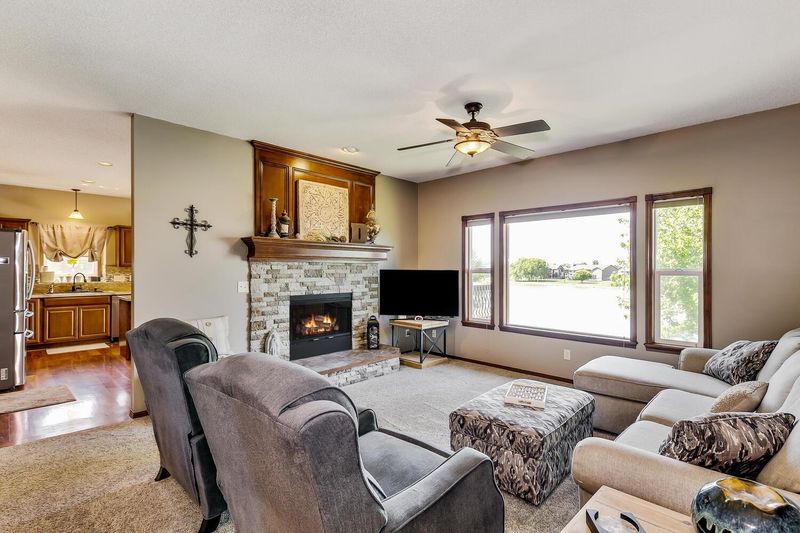 2522 E St Andrew Ct, Goddard, KS 67052