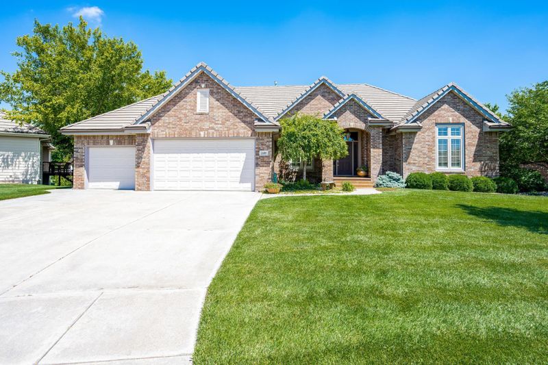 2109 W Harborlight Ct, Wichita, KS 67204