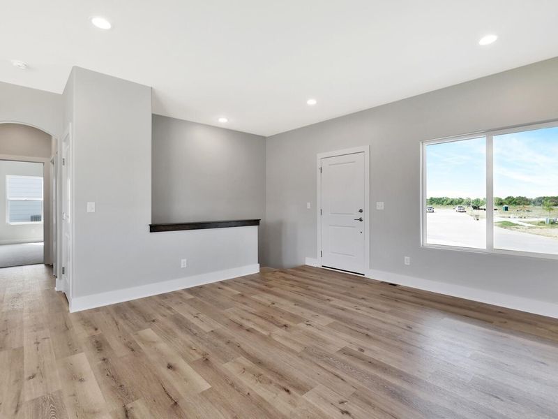 5859 E Central Park Ave, Bel Aire, KS 67220