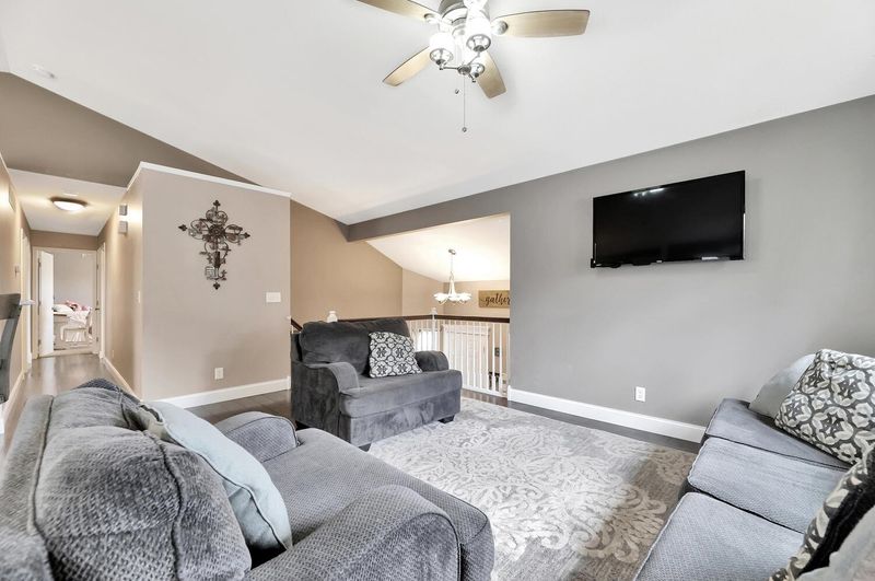 850 Carriage Rd, Maize, KS 67101