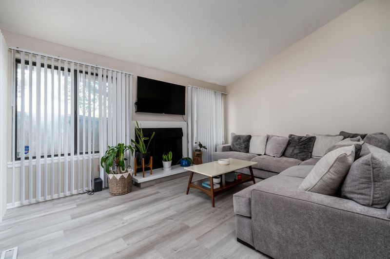 8201 E Harry St Unit # 2002, Wichita, KS 67207