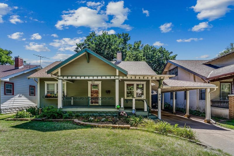 906 N Buffum St, Wichita, KS 67203