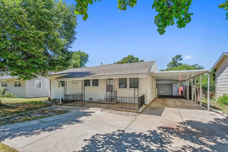 3319 S Downtain, Wichita, KS 67217