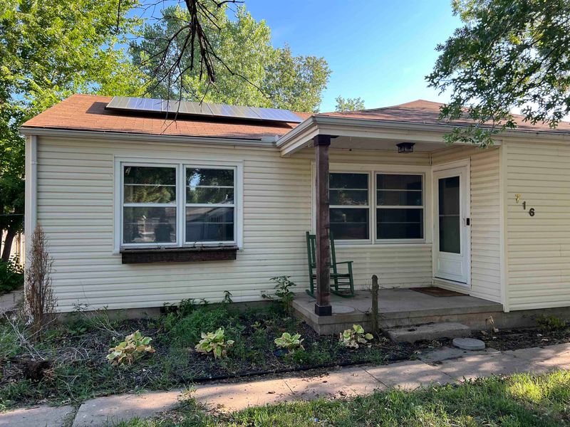 716 W 30th St S, Wichita, KS 67217