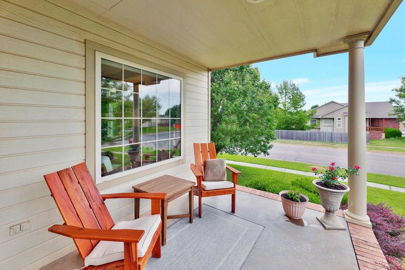 2124 E Timber Creek St, Derby, KS 67037