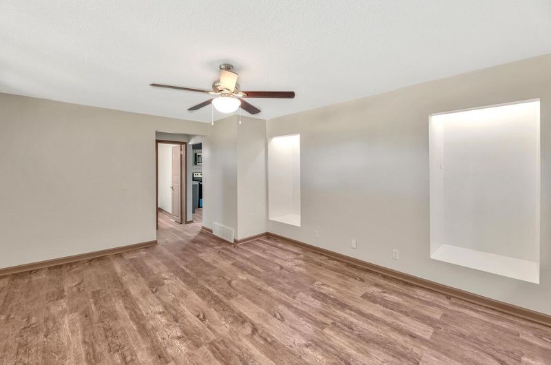 16101 W Maple St, Goddard, KS 67052