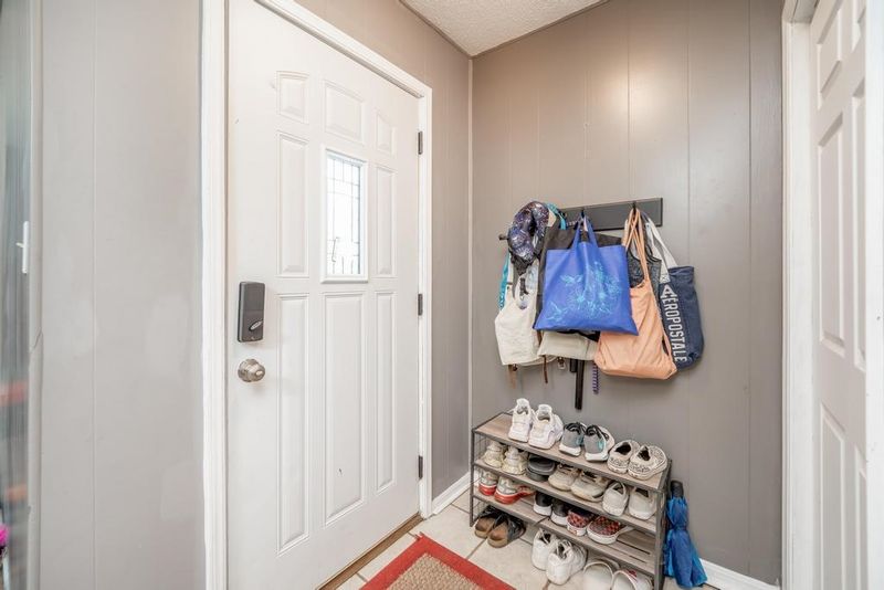1321 E 13th, Winfield, KS 67156