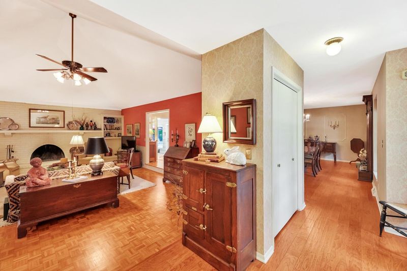 7812 E Donegal Ln, Wichita, KS 67206