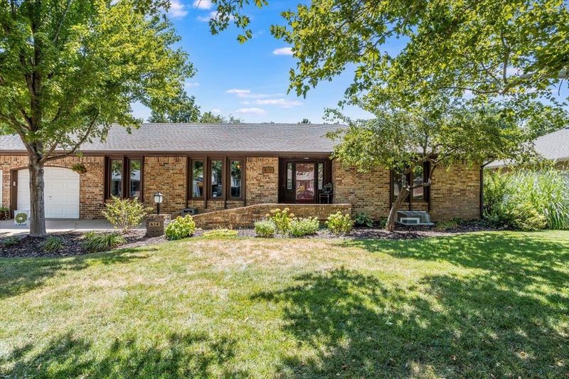 614 N Parallel Dr, Andover, KS 67002