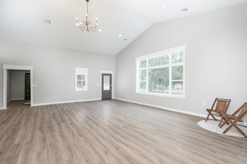 1469 E 120th Ave N, Mulvane, KS 67110