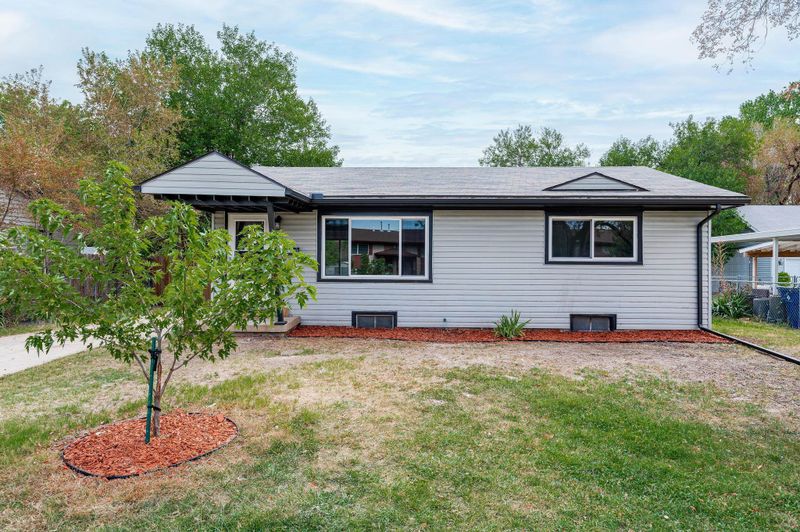 2450 S Saint Clair Ave, Wichita, KS 67217