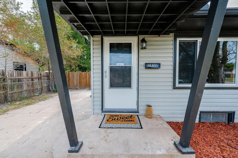 2450 S Saint Clair Ave, Wichita, KS 67217
