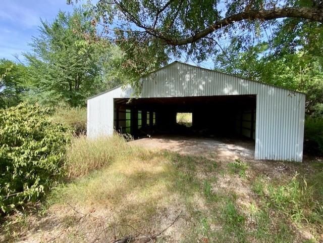 1209 Geuda Springs Rd, Mulvane, KS 67110