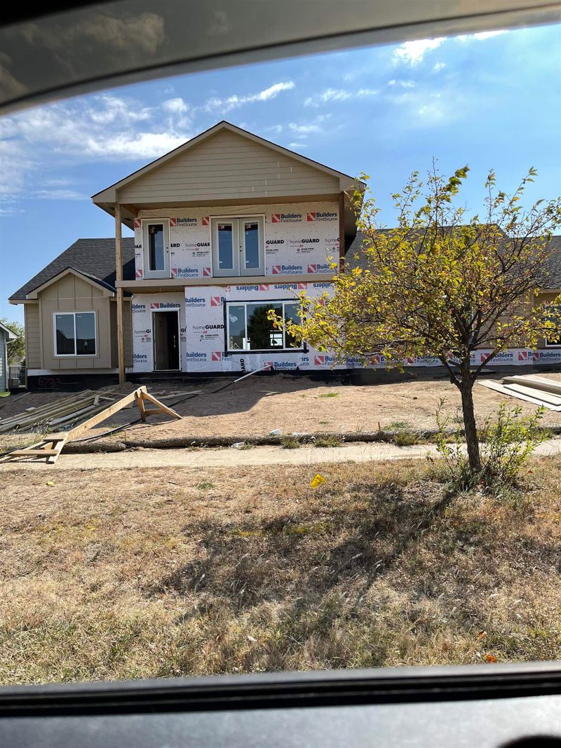 6733 E Central Park Ave, Bel Aire, KS 67226