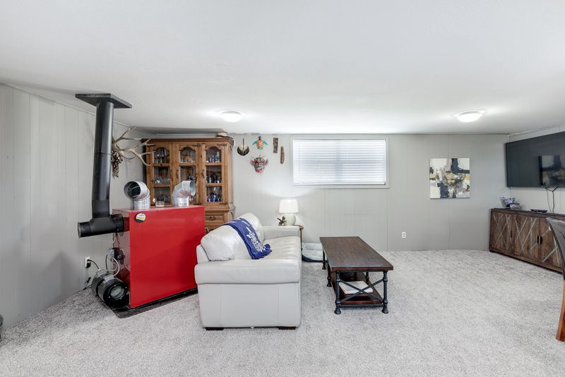 13955 SW 150th St, Rose Hill, KS 67133