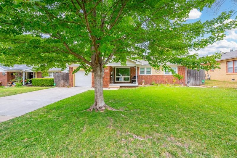 7608 E Morris, Wichita, KS 67207