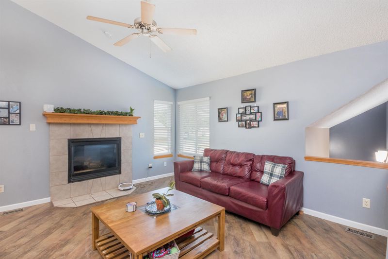 2607 E Charleston St, Park City, KS 67219