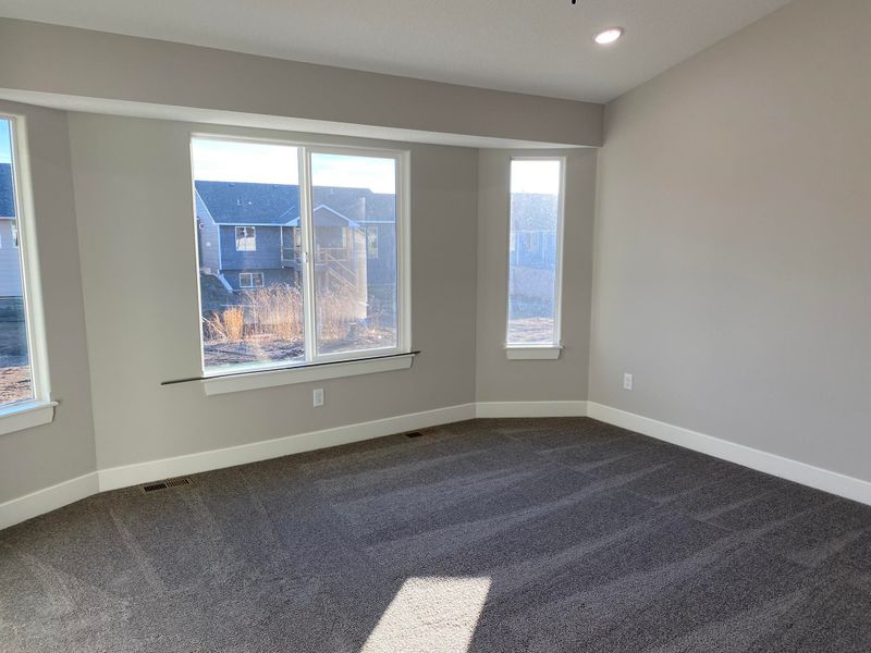 8633 E Chris, Bel Aire, KS 67226