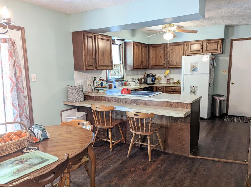 211 Swanee Dr, Goddard, KS 67052