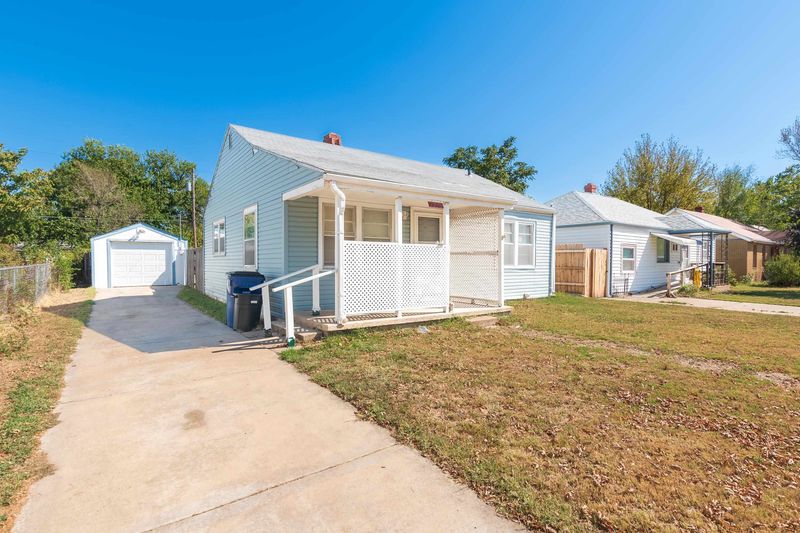 2128 S Washington St, Wichita, KS 67211