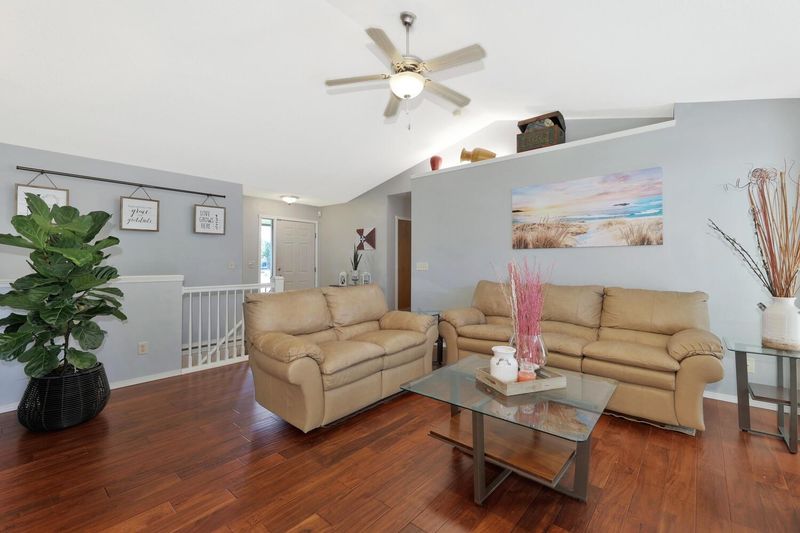 12231 E Laguna St, Wichita, KS 67207