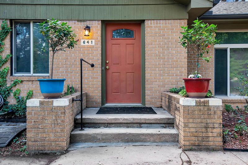 641 S Cheryl Ave, Wichita, KS 67209