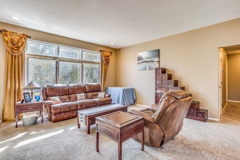 1643 E Tiara Pines St, Derby, KS 67037