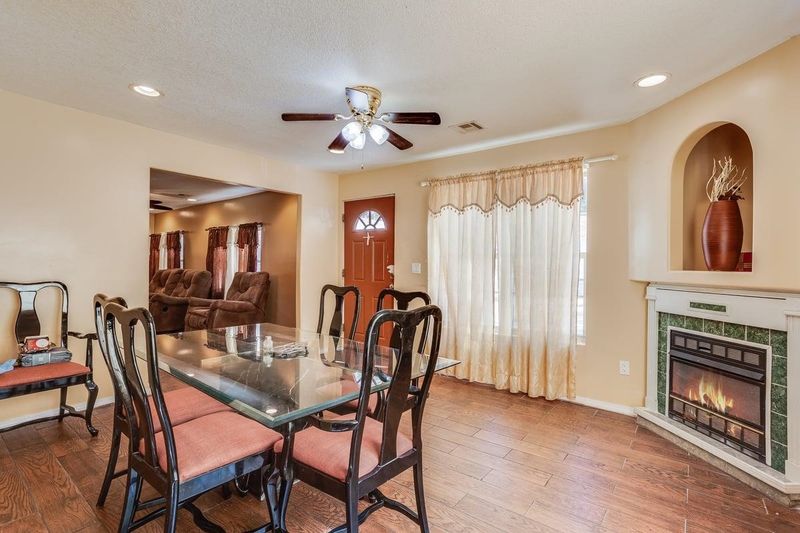4244 E Bayley St, Wichita, KS 67218