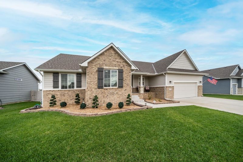 13714 E Morris Cir, Wichita, KS 67230