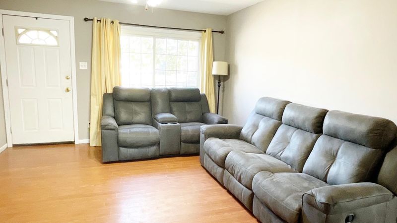 321 E Academy Ave, Maize, KS 67101