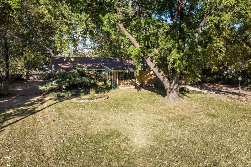 4841 N Sullivan Rd, Wichita, KS 67204